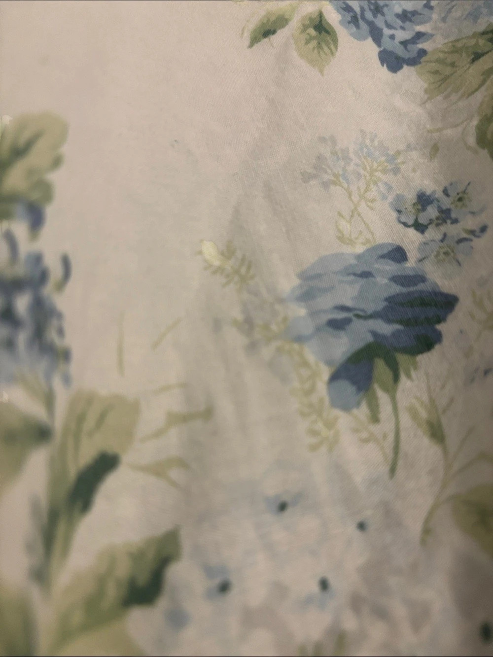 Free ship label for a buyer.  Not her please do not buy.  Ty.